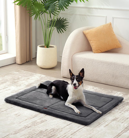 Made4Pets Dog Crate Pad Bed for Medium Large Dogs, Washable & Reversible, Anti-Slip Kennel Mat for Cozy Sleeping, Soft Fluffy Dog Bed for Indoor & Outdoor Use, 35"x23", Gray