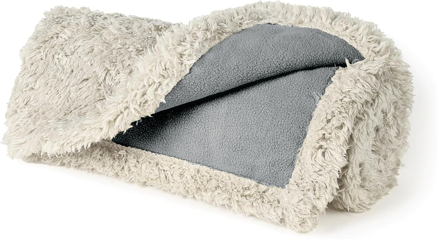 Kritter Planet Waterproof Dog Blanket, Reversible Water Proof Pet Blanket for Couch, Bed & Sofa, Washable Couch Covers for Large Dogs - Protects Furniture from Fur, Dirt, and Accidents