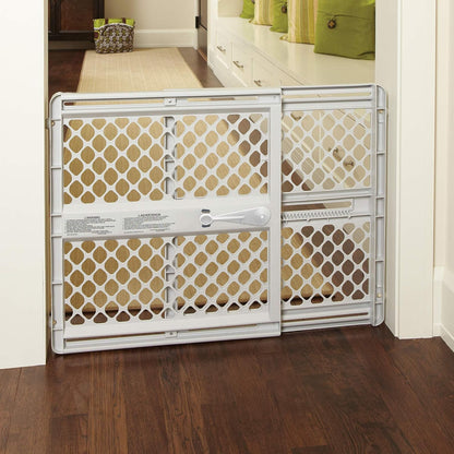 Northern States Pet Gate, 26"-42" x 26"