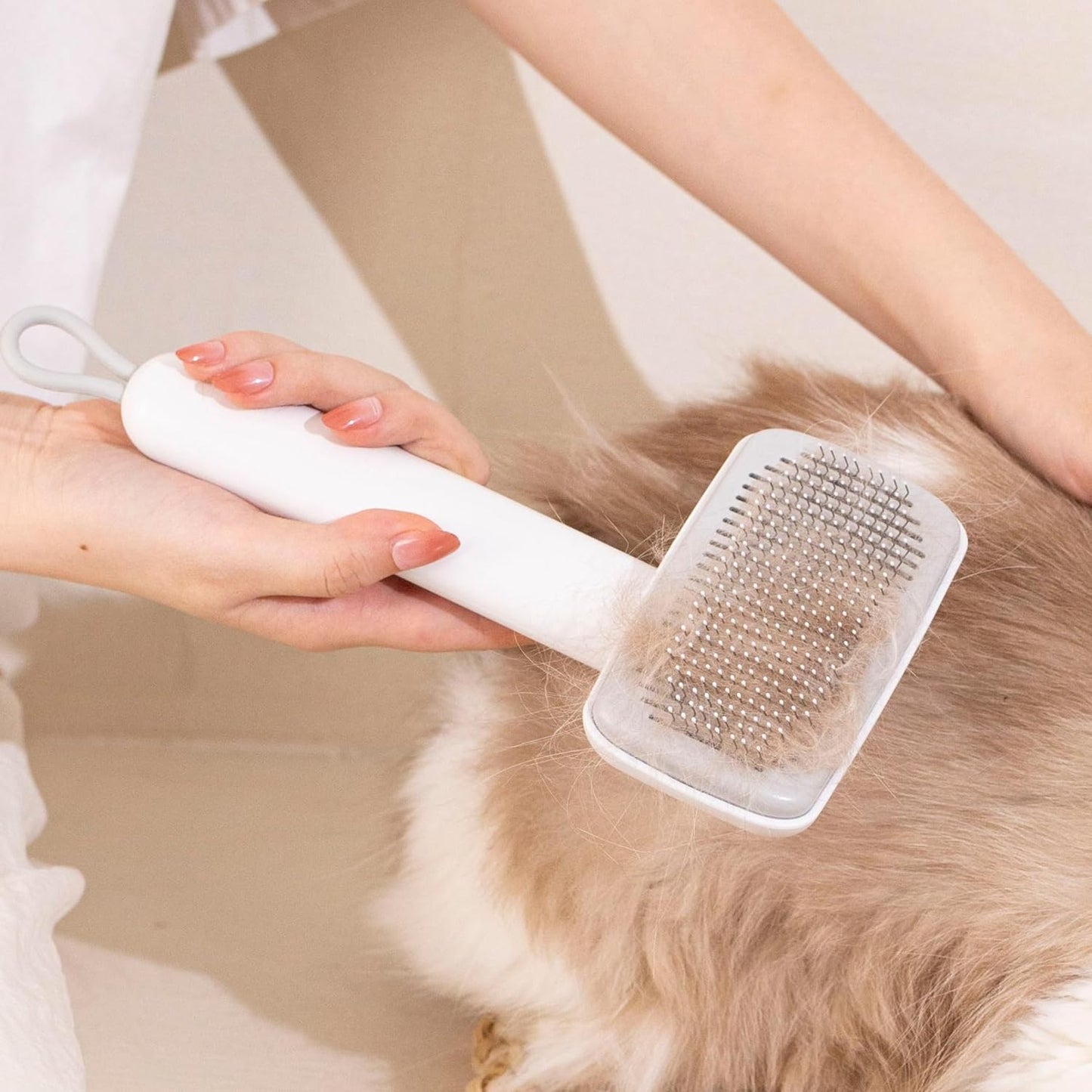 Muddi Mitt Microfiber Reusable Pet Wipes Grooming Towel Glove | Machine-Washable, Soft, Double-Sided Bath Mitt Replaces Wipes | Dirt Odor Removal | Gentle Paw Coat Cleaner | Dogs & Cats (Single Mitt)