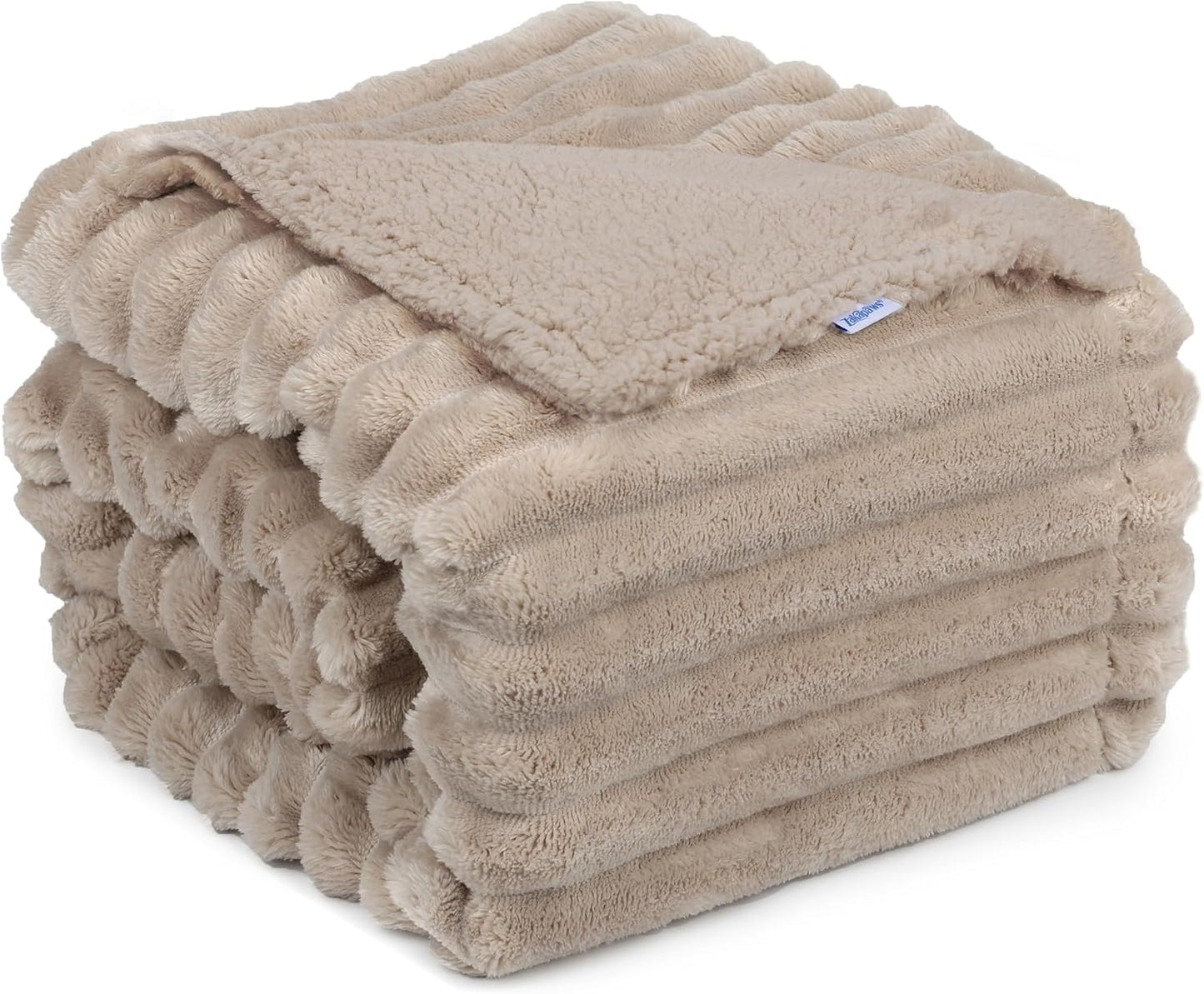Waterproof Dog Blanket for Large Dogs - Washable Cat Blankets for Couch Bed Protection, Super Soft Calming Reversible Pet Blanket for Pet Kitten Puppy (Green, 50"x60")