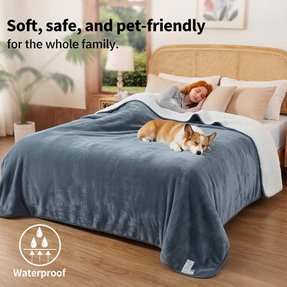 Sunheir Waterproof Dog Blankets for Small Dogs, Reversible Sherpa Fleece Thick Puppy Blanket, Leakproof Spill-Proof Pet Blanket for Cat, Bed, Couch, Furniture Protector, Travel, Camping, 25"X35", Grey