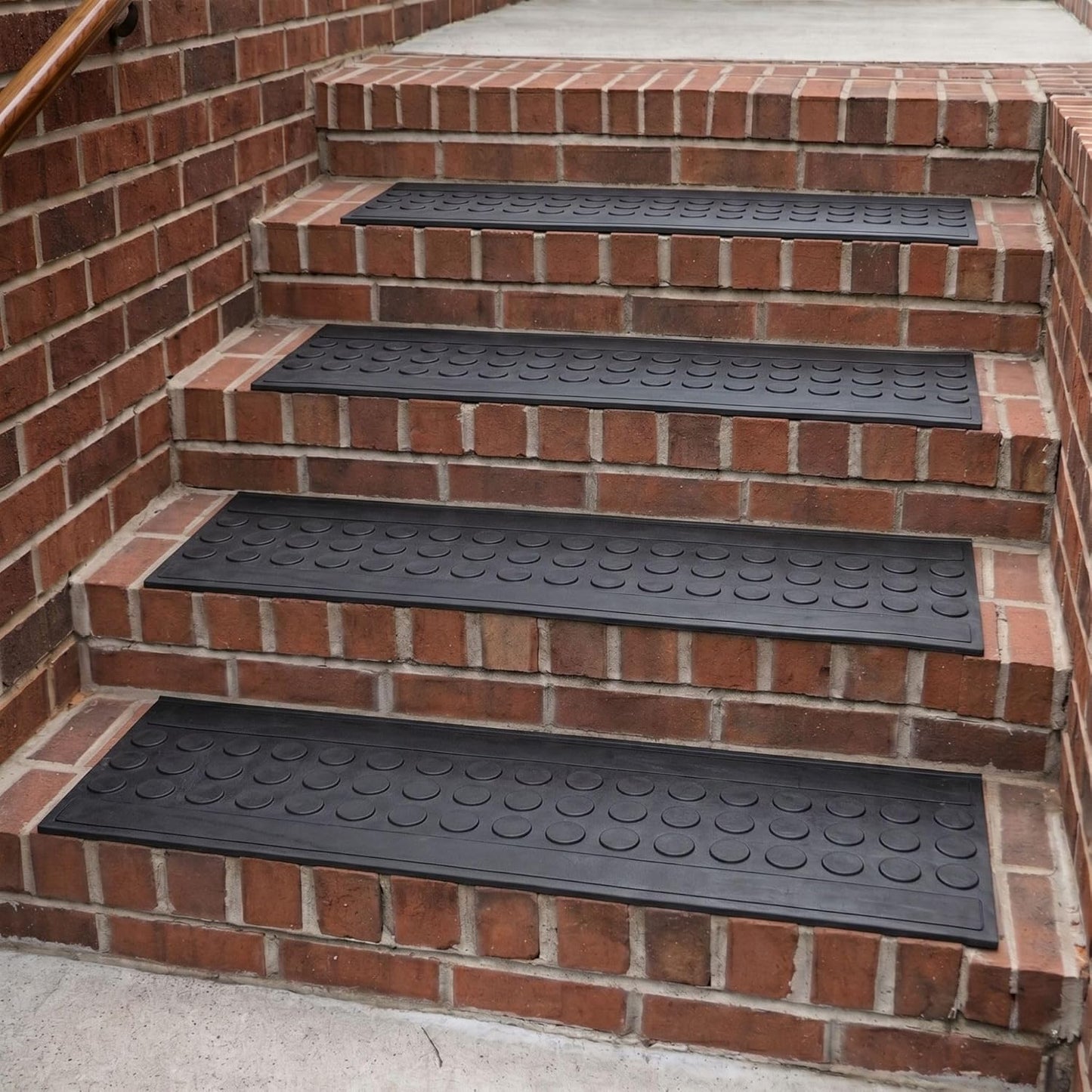 Ottomanson Outdoor Rubber Stair Treads – Ribbed Heavy-Duty Non-Slip Stair Mats – Best Grip on Concrete, Brick & Textured Step – Fastening Recommended for Wooden & RV Steps, Pack of 5