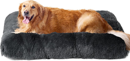 EHEYCIGA Fluffy Dog Crate Bed for Medium Dogs, Plush Faux Fur Crate Pad, Calming Anti Anxiety Medium Dog Bed, Washable Soft Warm Crate Mat with Non-Slip Bottom