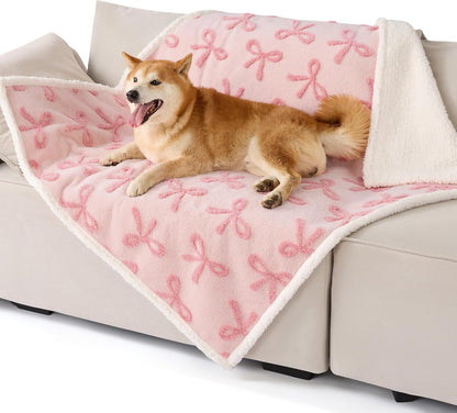 LE SURE Waterproof Dog Blanket for Large Dogs - Washable Double Sided Dog Blankets with Warm Jacquard Shag and Soft Sherpa Fleece, Pet Cat Blanket for Couch Protection, 3D Textured Cloud, Green
