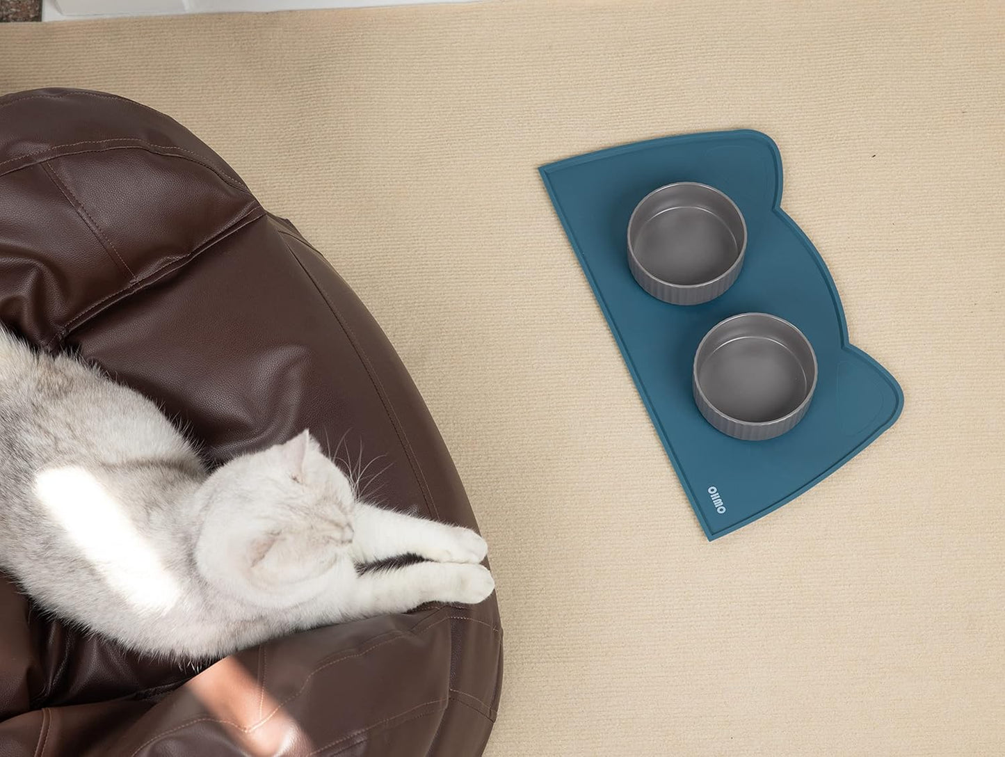 OHMO - Cat Food Mat, Silicone Pet Feeding Mat for Floor Non-Skid Waterproof Dog Water Bowl Tray, Easy to Clean Pet Placemat (Erythrinus, 18 * 9.8'')
