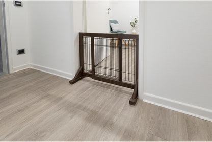 Trixie Expandable Wooden Freestanding Pet Gate, 24-in Tall Easily Step Over Barrier, Fence Expands to Fit Door Openings 25.5 to 42.5-in, Brown