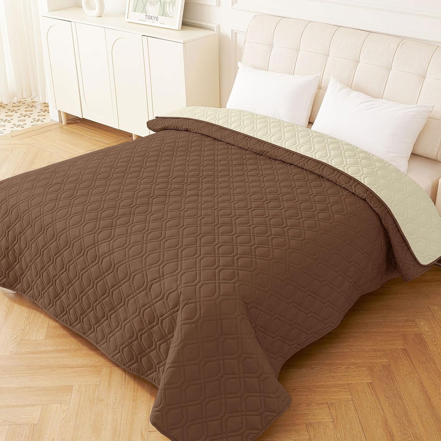 hyha Waterproof Dog Bed Blanket, Soft Pet Blankets, Waterproof Couch Cover for Dogs, Reversible Sofa Covers Washable for Furniture (30x70 Inch, Taupe/Beige)