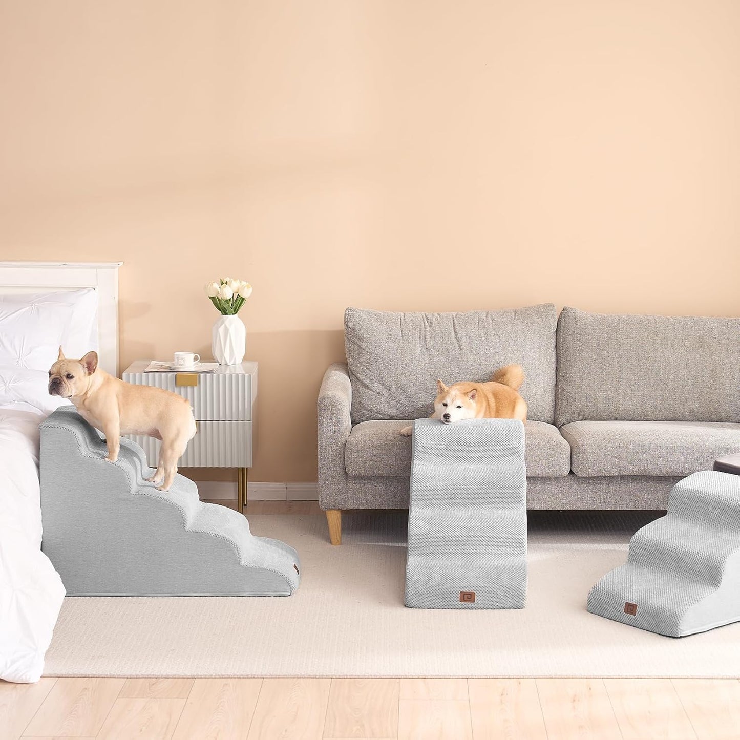 EHEYCIGA Curved Dog Stairs Ramp for High Beds 19.7" H, 4-Step Dog Steps for Small Dogs and Cats, Pet Stairs for High Bed Climbing, Non-Slip Balanced Pet Step Indoor, Grey