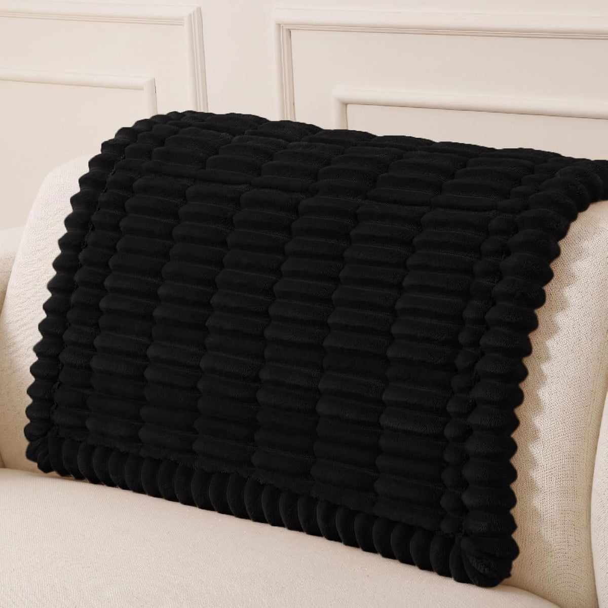Couch Cover for Dogs, Washable Non Slip Plush Flannel Sofa Protector | Thick Flannel, Anti-Slip Backing, Pet Hair & Scratch Protection, Fits Sofa & Loveseat (27.6" x 59") - Colors B