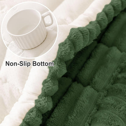 Couch Cover for Dogs, Washable Non Slip Plush Flannel Sofa Protector | Thick Flannel, Anti-Slip Backing, Pet Hair & Scratch Protection, Fits Sofa & Loveseat (27.6" x 59") - Colors B