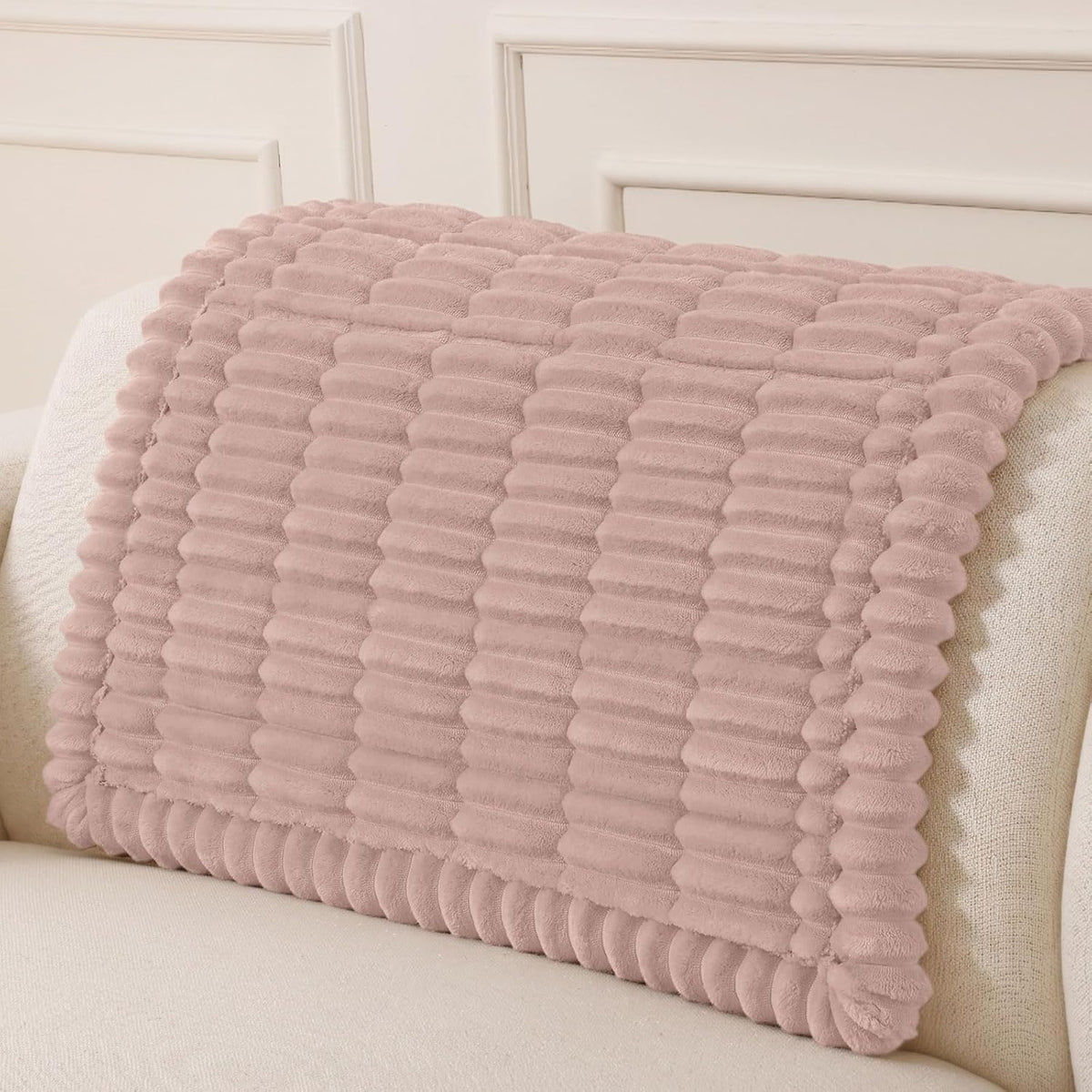 Couch Cover for Dogs, Washable Non Slip Plush Flannel Sofa Protector | Thick Flannel, Anti-Slip Backing, Pet Hair & Scratch Protection, Fits Sofa & Loveseat (27.6" x 59") - Colors B