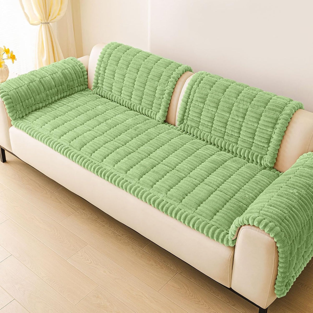 Couch Cover for Dogs, Washable Non Slip Plush Flannel Sofa Protector | Thick Flannel, Anti-Slip Backing, Pet Hair & Scratch Protection, Fits Sofa & Loveseat (27.6" x 59") - Colors B