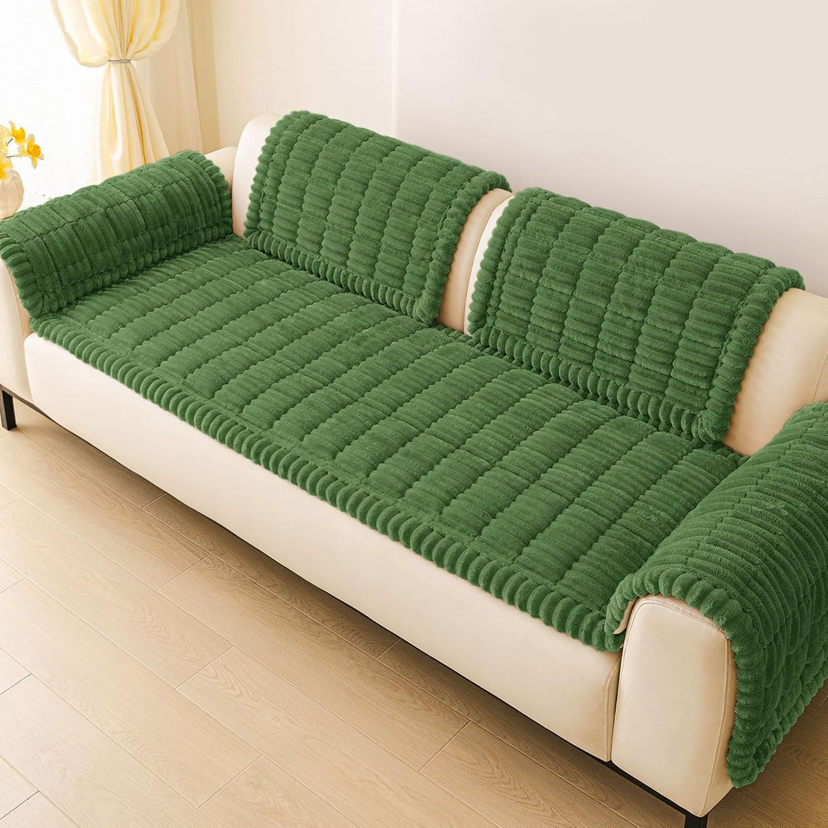 Couch Cover for Dogs, Washable Non Slip Plush Flannel Sofa Protector | Thick Flannel, Anti-Slip Backing, Pet Hair & Scratch Protection, Fits Sofa & Loveseat (27.6" x 59") - Colors B