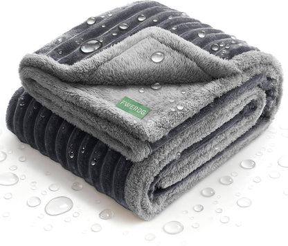 Waterproof Dog Blanket for Couch - Washable Medium Pet Blanket for Furniture Protector, Cozy Fleece Calming Dog Crate Blankets for Indoors & Outdoors, Cream, 30"x40"