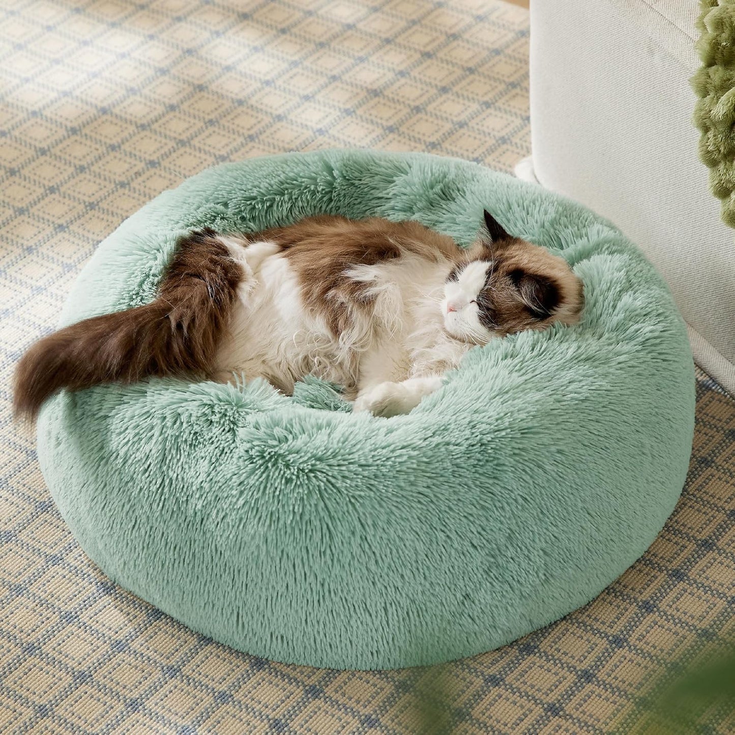 Bedsure Calming Dog Bed Medium Size Dog - Donut Washable Medium Pet Bed, 30 inches Anti-Slip Round Fluffy Plush Faux Fur Cat Bed, Fits up to 45 lbs Pets, Camel