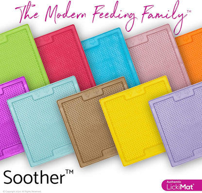 LickiMat Classic Soother, Dog Feeding Mat for Boredom and Anxiety Relief, Ideal for Food, Treats, Yoghurt or Peanut Butter, Lick Mats, Fun Alternative to a Slow Feeder Bowl, Green