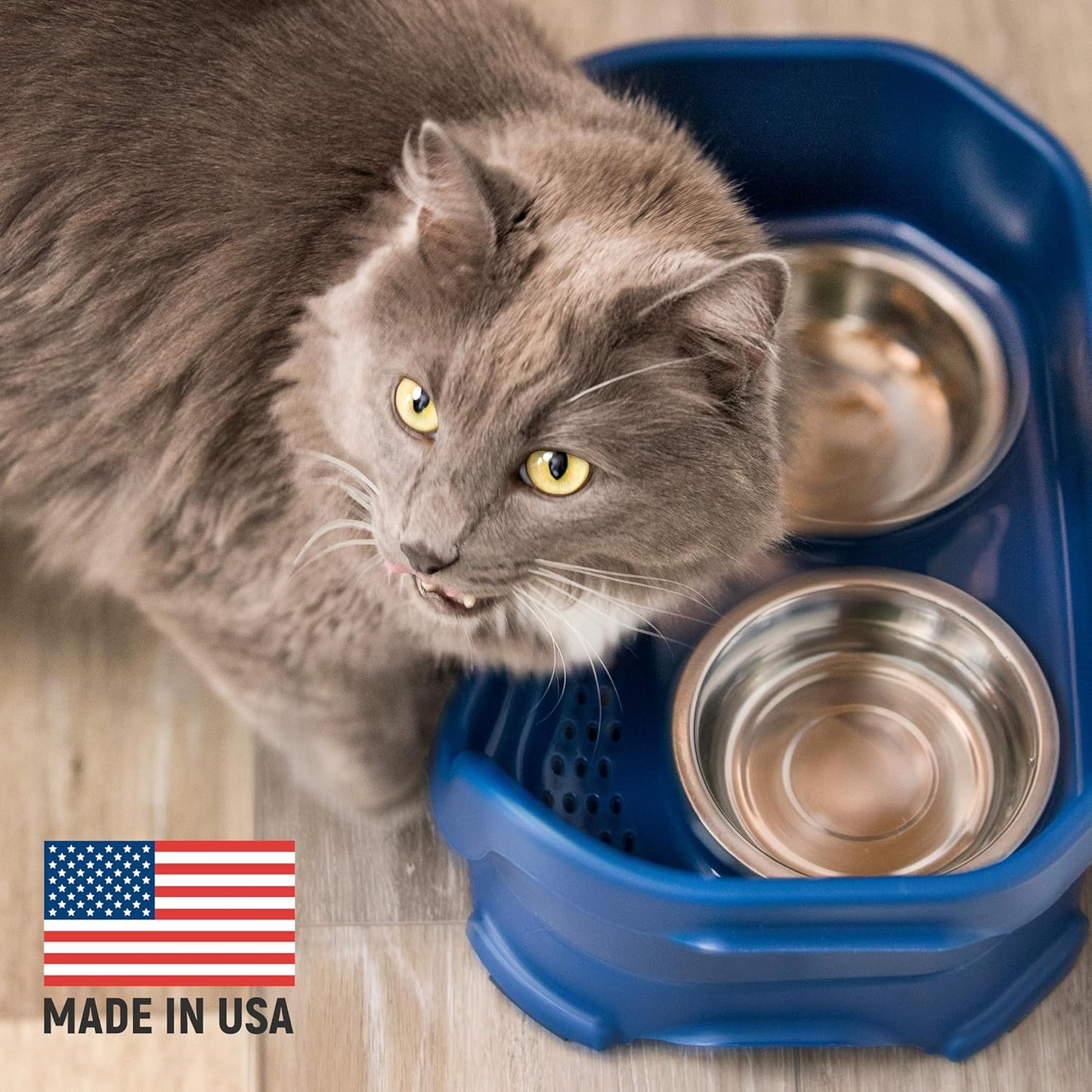 Neater Pet Brands Neater Feeder Deluxe Mess Proof Dog Bowls Elevated for Large Dogs Over 40 lbs, Made in USA, No Spill Raised Dog Food Bowl Stand Feeding Station, Food and Water Bowl Set, Black