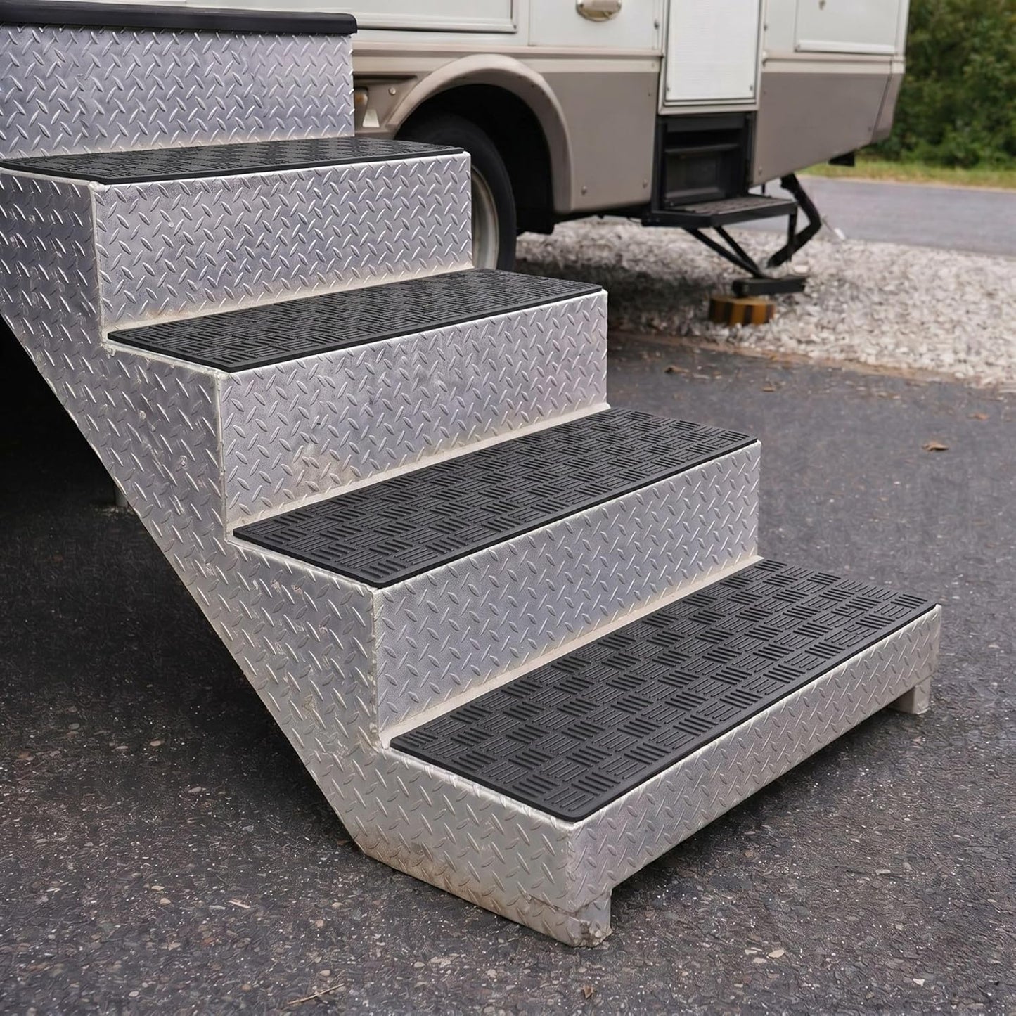 Ottomanson Outdoor Rubber Stair Treads – Ribbed Heavy-Duty Non-Slip Stair Mats – Best Grip on Concrete, Brick & Textured Step – Fastening Recommended for Wooden & RV Steps, Pack of 5