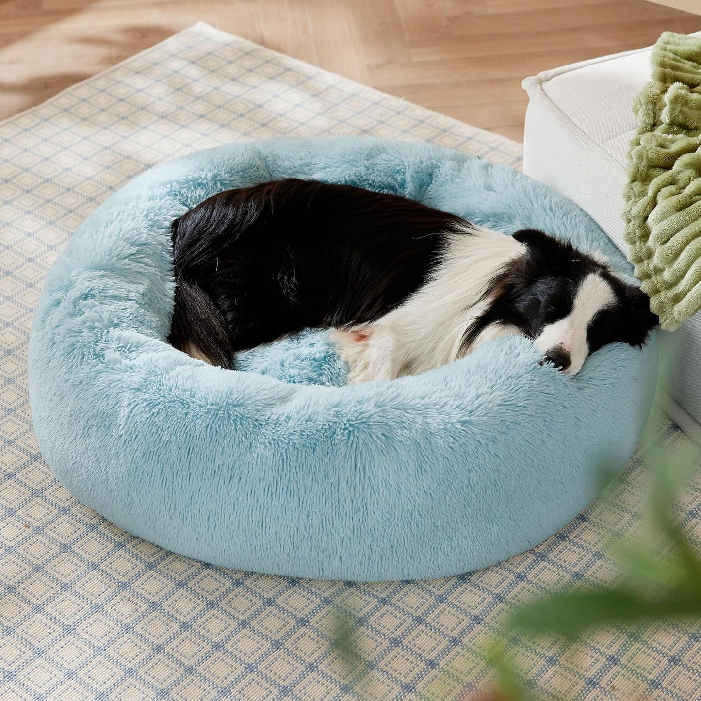 Bedsure Calming Dog Bed Medium Size Dog - Donut Washable Medium Pet Bed, 30 inches Anti-Slip Round Fluffy Plush Faux Fur Cat Bed, Fits up to 45 lbs Pets, Camel