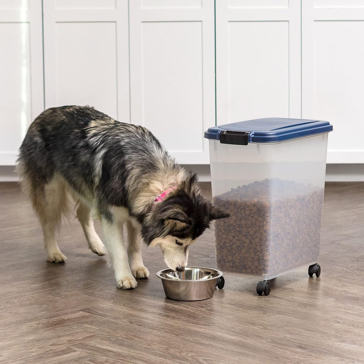 IRIS USA Airtight Dog Food Storage Container, Up to 30 lbs, Attachable Wheels, for Dog Cat Bird and other Pet Food Storage Bin, Keep Fresh, Easy Mobility, BPA Free, Black