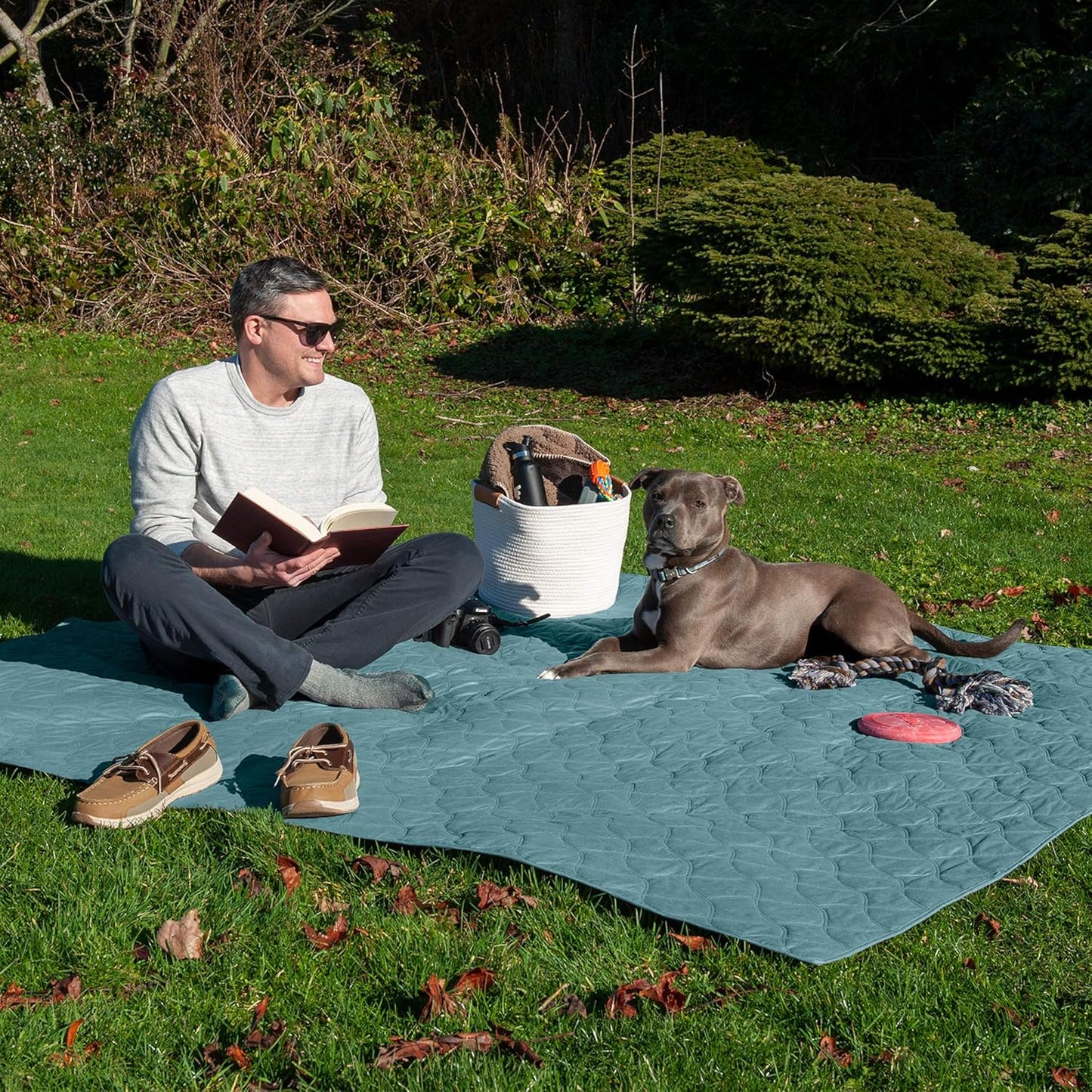 FurHaven Waterproof Blanket & Furniture Protector Cover with Non-Slip Backing, Machine Washable, Jumbo/King, Quilted Twill, Gray