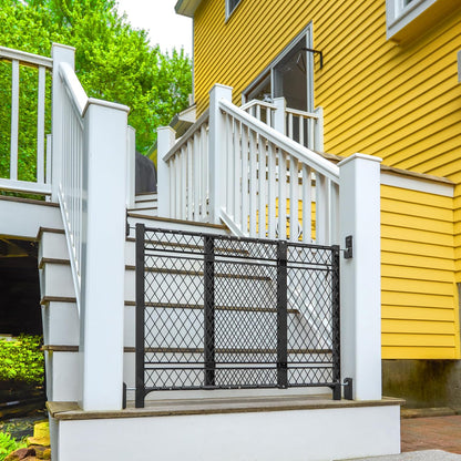 Ingenuity Doorway 42W Series Dog and Baby Gate, Indoor Outdoor, Won't Rust or Fade, Plastic Panel, Fits 23-42" Openings, 24” Tall