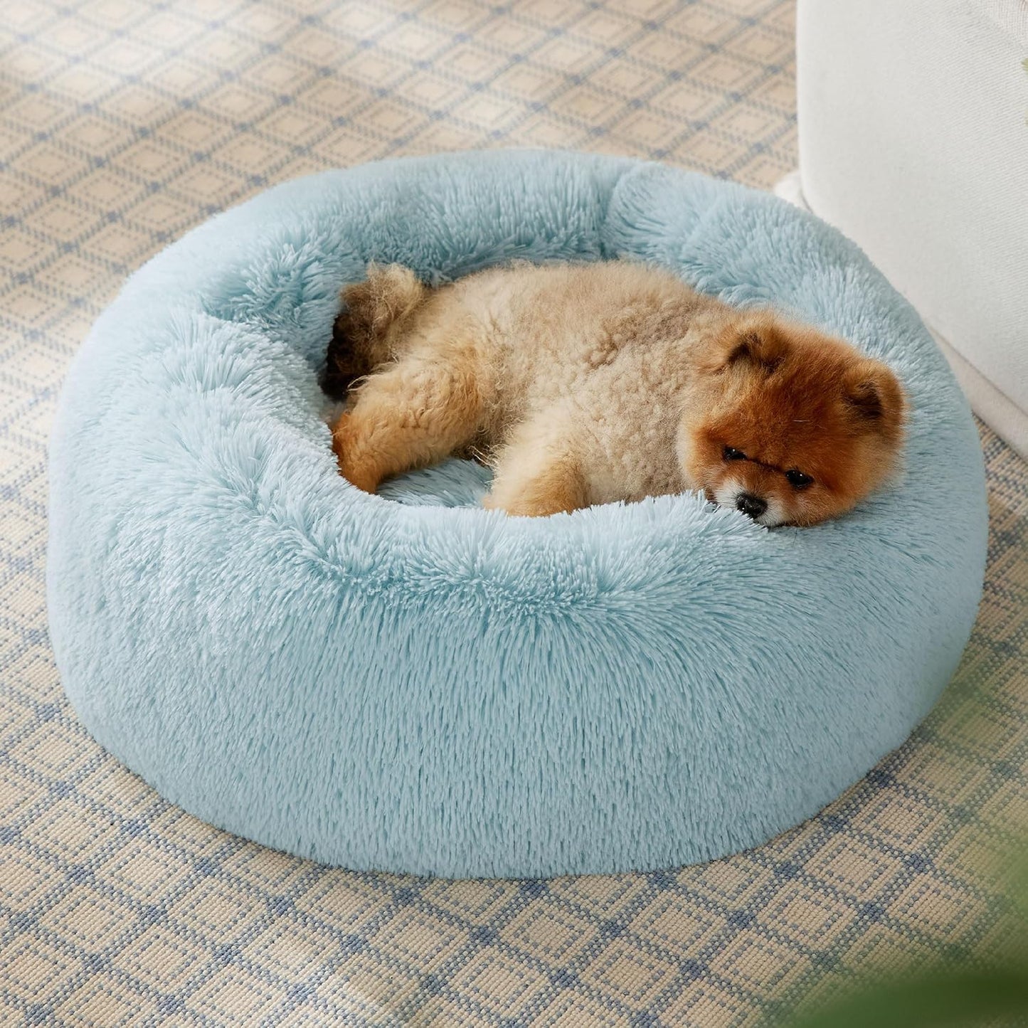 Bedsure Calming Dog Bed Medium Size Dog - Donut Washable Medium Pet Bed, 30 inches Anti-Slip Round Fluffy Plush Faux Fur Cat Bed, Fits up to 45 lbs Pets, Camel