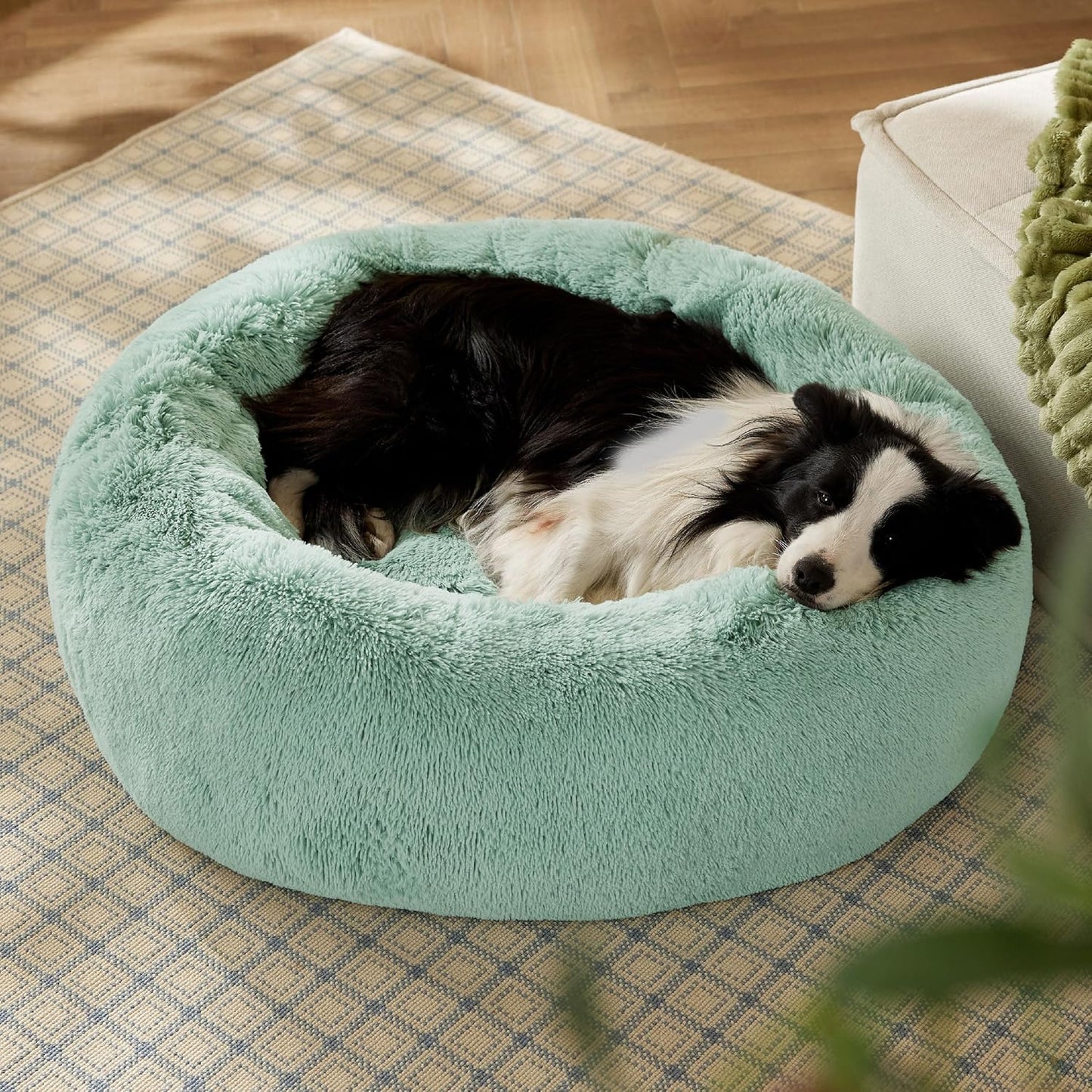 Bedsure Calming Dog Bed Medium Size Dog - Donut Washable Medium Pet Bed, 30 inches Anti-Slip Round Fluffy Plush Faux Fur Cat Bed, Fits up to 45 lbs Pets, Camel