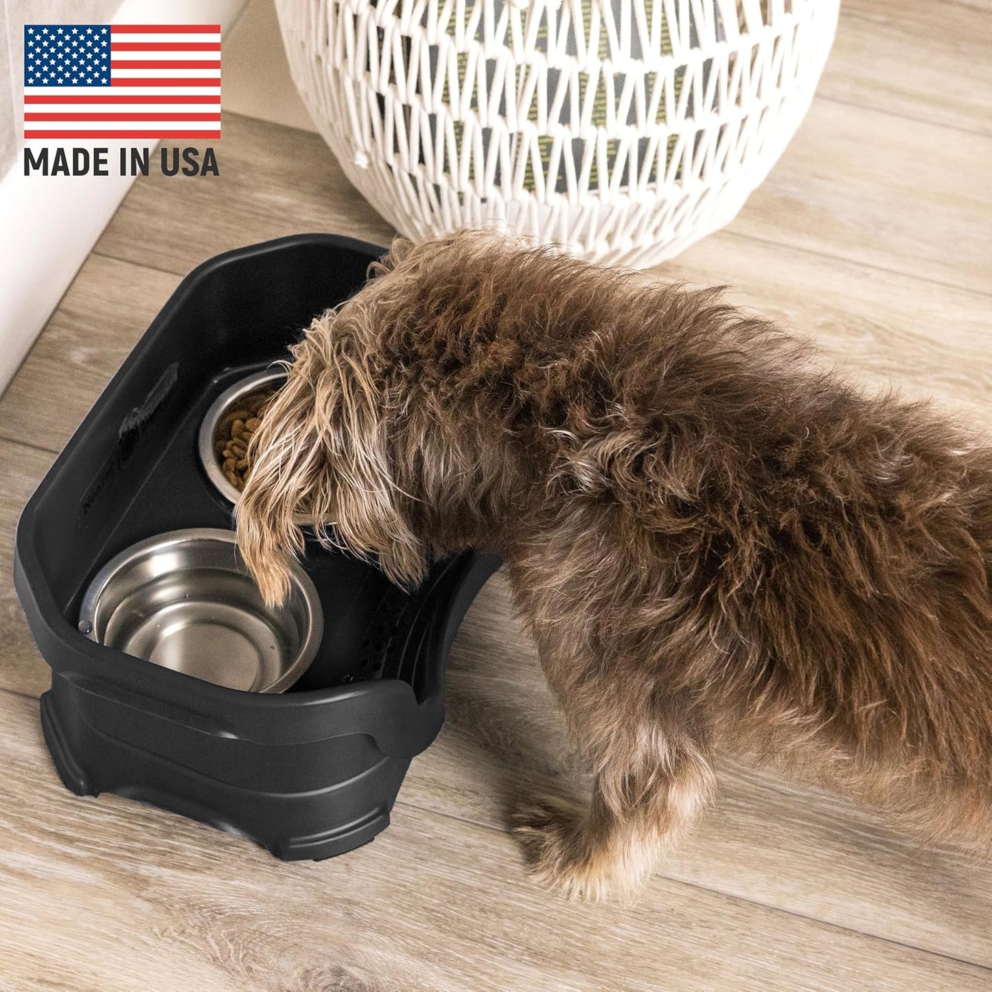 Neater Pet Brands Neater Feeder Deluxe Mess Proof Dog Bowls Elevated for Large Dogs Over 40 lbs, Made in USA, No Spill Raised Dog Food Bowl Stand Feeding Station, Food and Water Bowl Set, Black