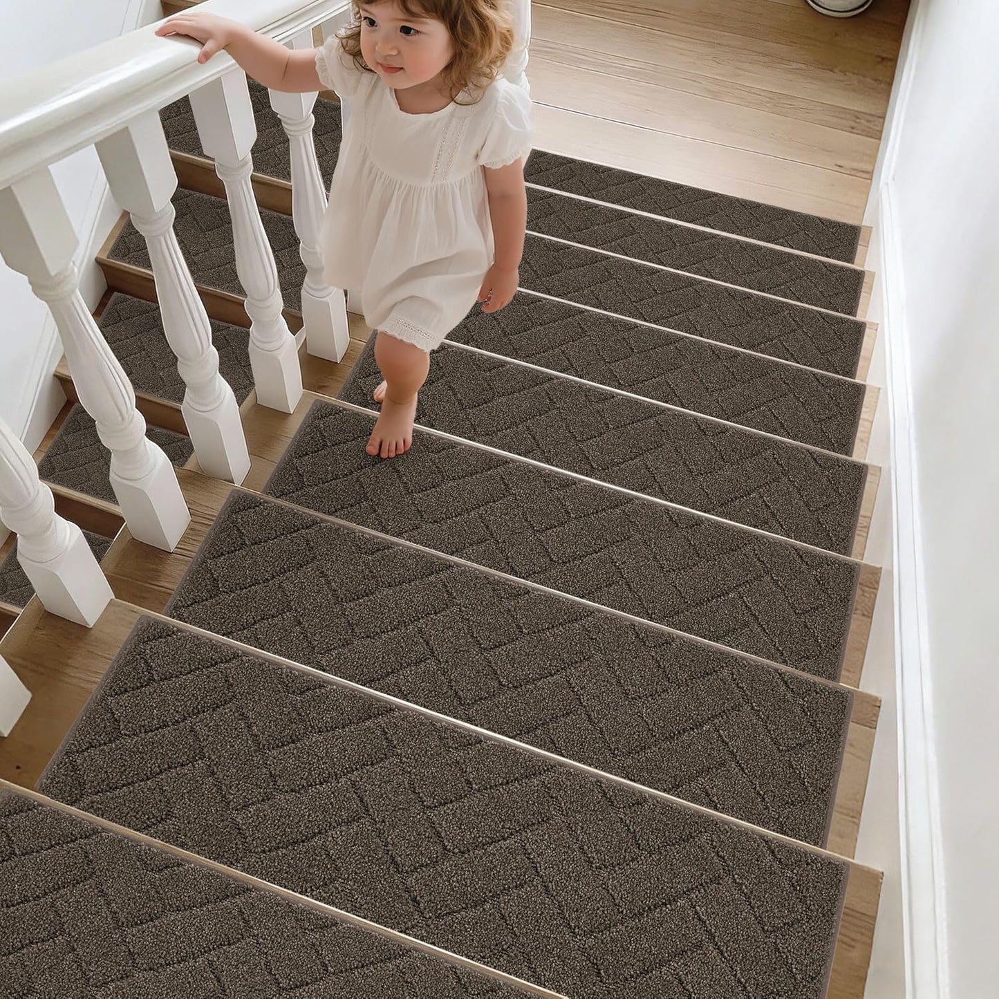 BEQHAUSE Stair Treads for Wooden Steps 28inX9in, Non Slip Carpet Stair Treads Indoor Stair Runners Machine Washable, Soft Stair Rugs Mat Surface Polyester TPE Backing, 4pcs, Charcoal