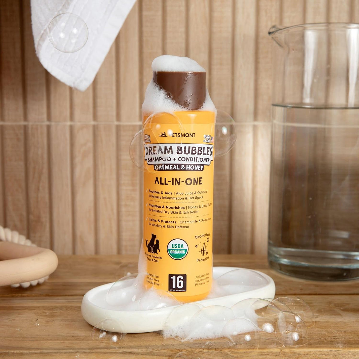 Dream Bubbles Organic Shampoo + Conditioner for Dogs and Cats - Oatmeal Shampoo for Sensitive Skin, Anti Itch Conditioner 2 in 1 Dog Itch Relief - 16oz