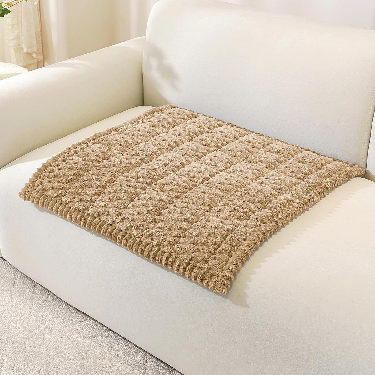 Couch Cover for Dogs, Washable Non Slip Sofa Cover for Pets | Soft Couch Covers for Sofa, Loveseat and Sectional, Furniture Protector Against Pet Hair & Dirt (27.6" x 59", Moss Green)