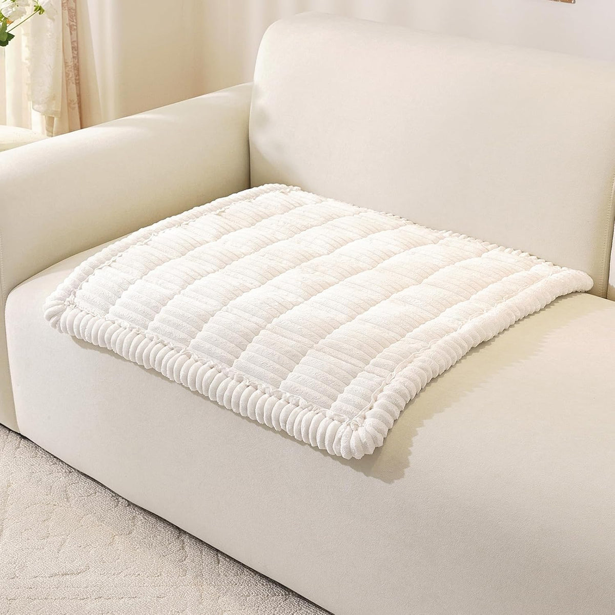 Couch Cover for Dogs, Washable Non Slip Sofa Cover for Pets | Soft Couch Covers for Sofa, Loveseat and Sectional, Furniture Protector Against Pet Hair & Dirt (27.6" x 59", Moss Green)