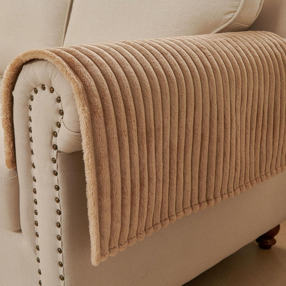 Waterproof Couch Cover for Dogs Washable,Faux Fur Pet Couch Covers for Sofa,Soft Dog Bed Cover Non-Slip Couch Covers for 3 Cushion Couch Sofa Pet Friendly (Off White, 35" x 82")
