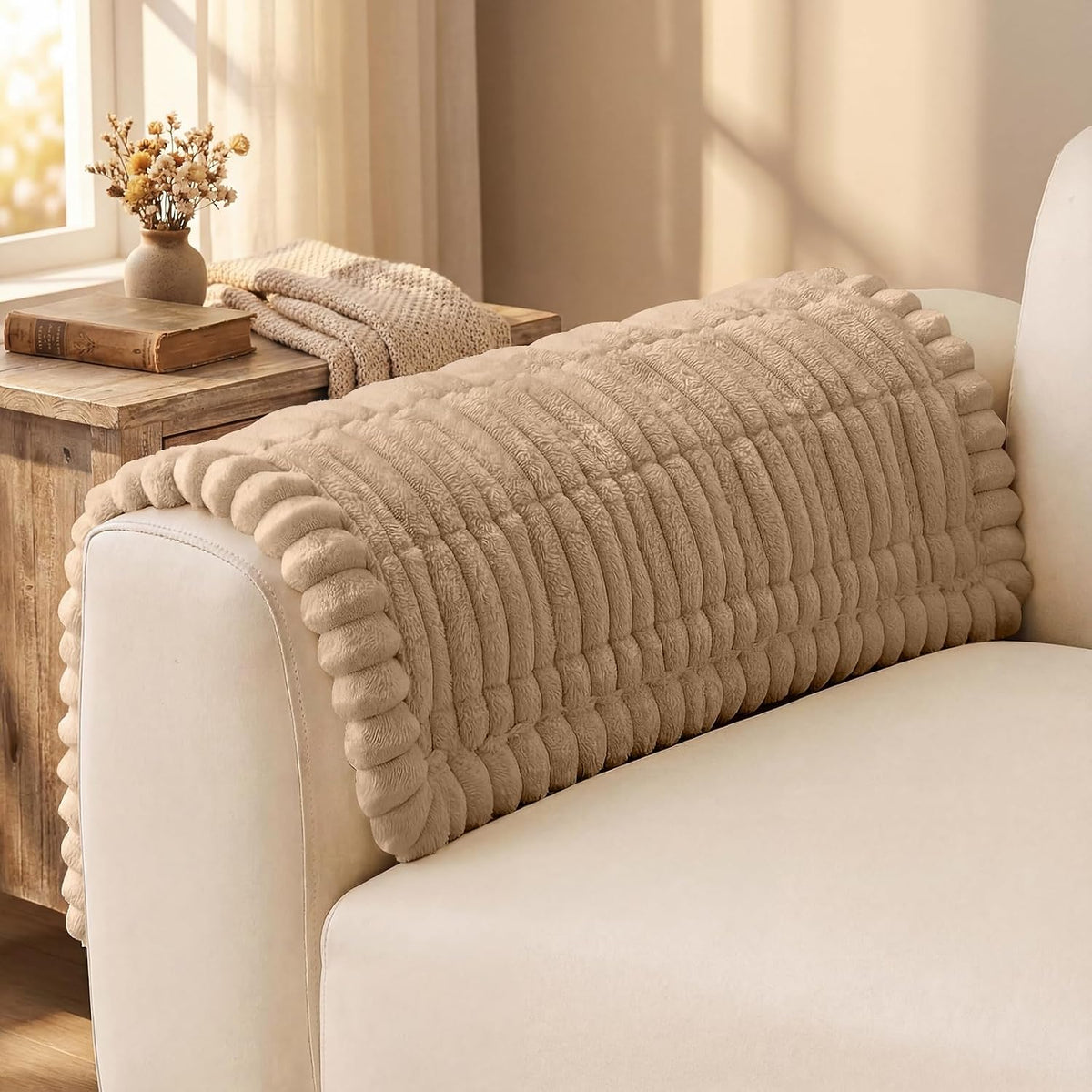 Couch Cover for Dogs, Non Slip Fuzzy Thick Pet Sofa Protector