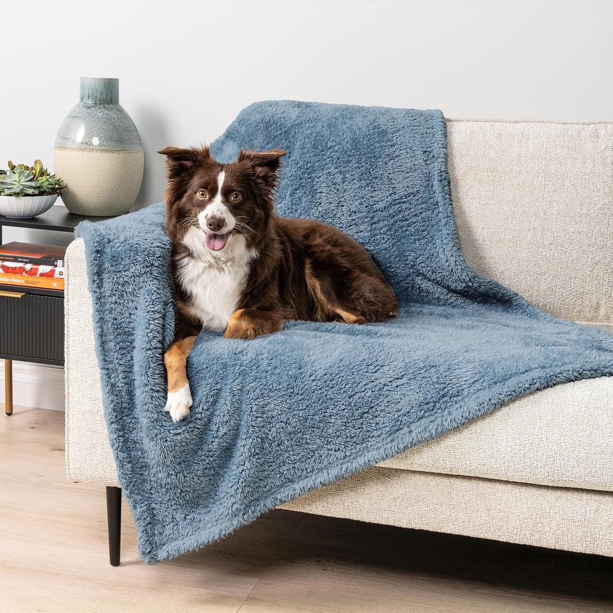 Fluffy Sherpa Waterproof Dog Blanket for Small Pet Cat, 24x32 Blue | Soft & Warm & Washable; Leafproof Couch Sofa Protector for Small Medium Large Pet; Pee Proof Cover for Crate Kennel Car Seat