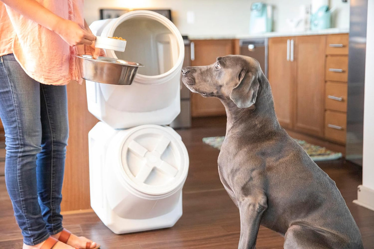 Vittles Vault Airtight Pet Food Storage Container + Scoop, Fits Up to 50lbs