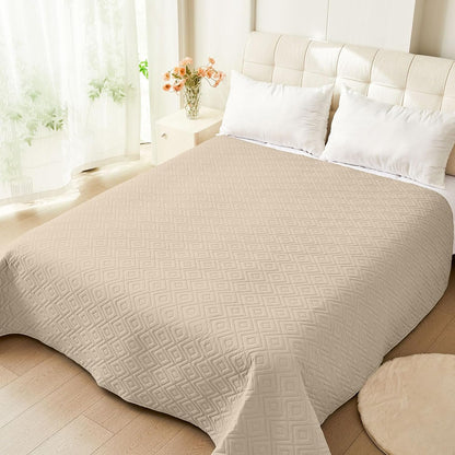 Waterproof Reversible Dog Blanket, Pet Blanket for Sofa Couch | Waterproof Protection, Soft Fabric, Reversible Design, Washable, Sofa Protection from Pet Hair & Messes (30x70 Inch)