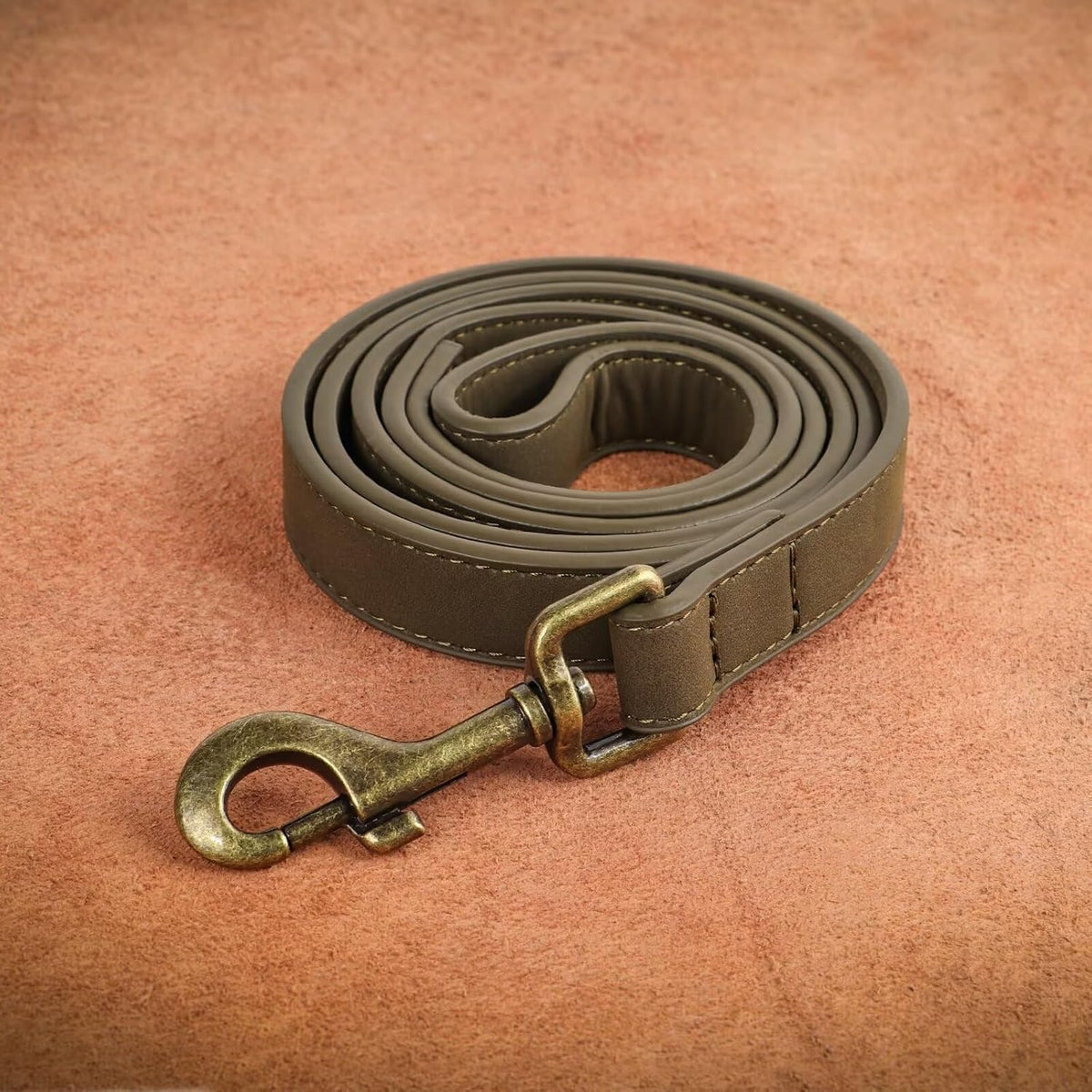 PU Leather Dog Leash for Medium Large Dogs, 3/4in x 5ft, Light Brown
