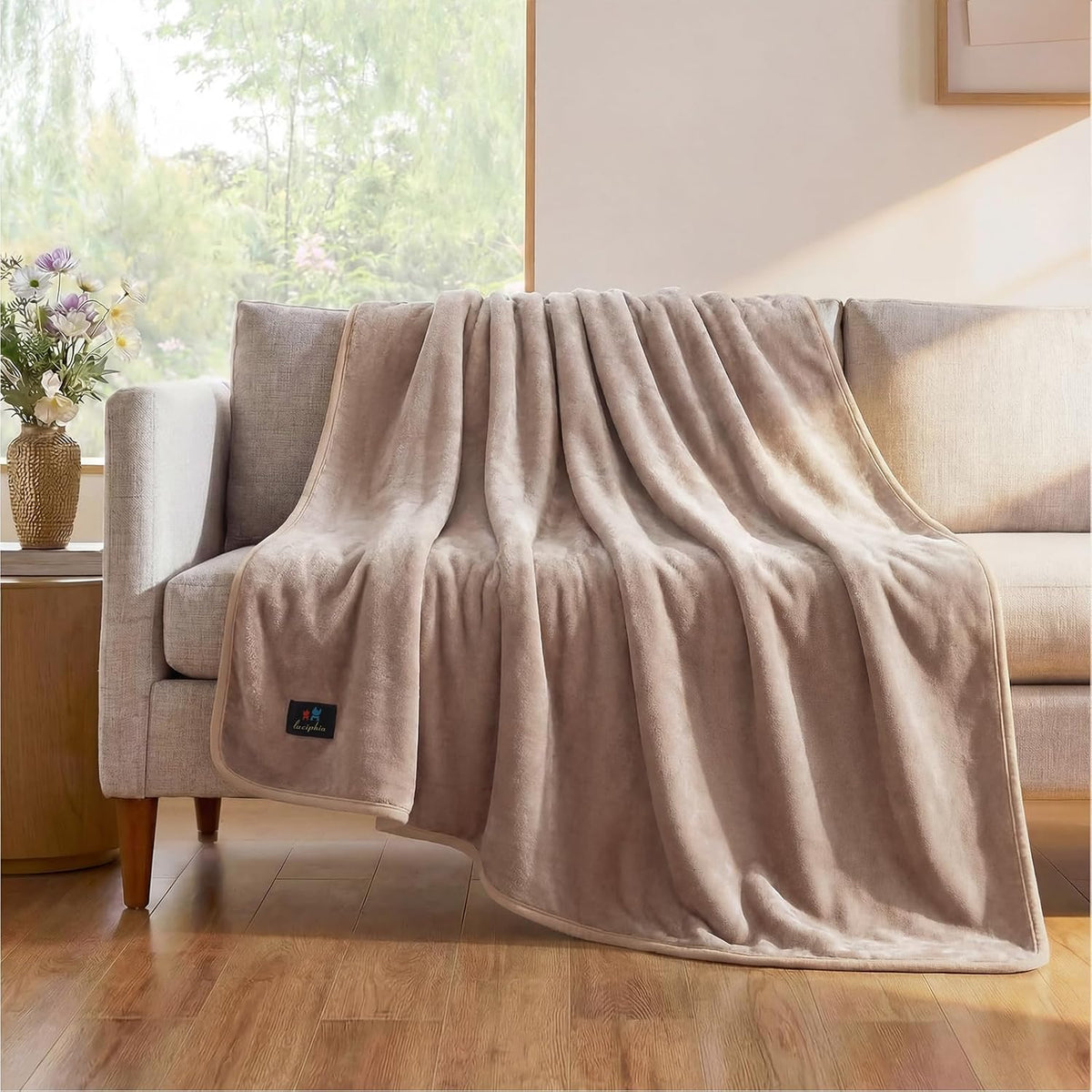 Waterproof Pet Blanket, Washable Reversible Sherpa Fleece Throw | Liquid-proof furniture protector for bed and couch, soft reversible sherpa fleece for dogs, cats grey, XS