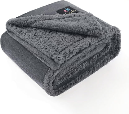 Waterproof Pet Blanket, Washable Reversible Sherpa Fleece Throw | Liquid-proof furniture protector for bed and couch, soft reversible sherpa fleece for dogs, cats grey, XS
