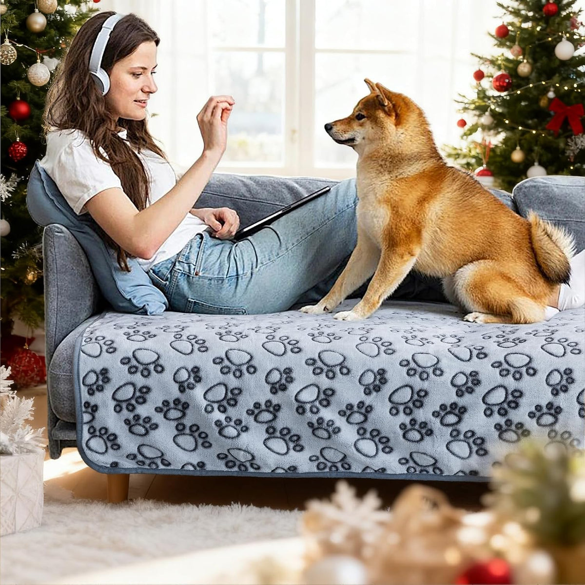 ® Premium Soft Dog Blanket Washable, 40"x32" Cat Blanket for Indoor Cats Large Medium Small Dog Puppy Essentials (Grey)