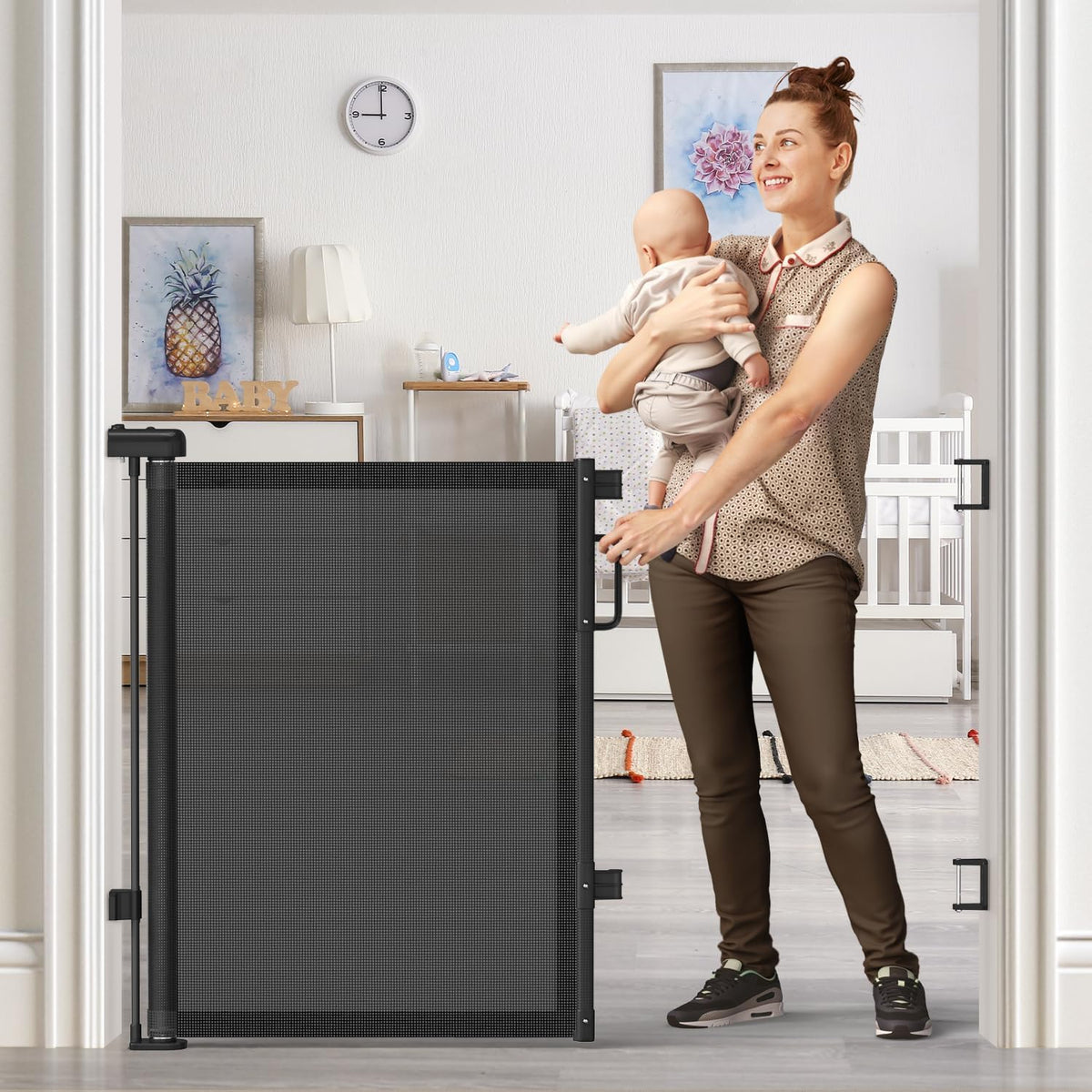 Retractable Baby Gate for Stairs & Doorways, Dog Gate Indoor Outdoor