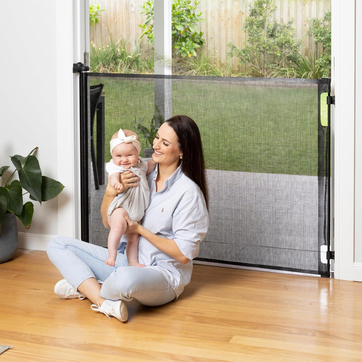 Retractable Baby Gate - Mesh Dog & Pet Gate for Stairs