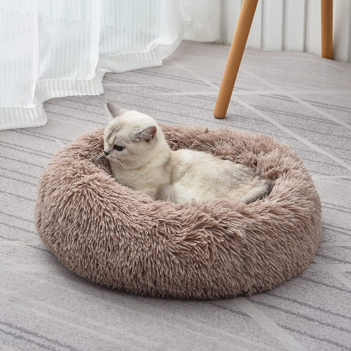Fluffy Calming Cat Beds for Indoor Cats - Washable Round Dog Beds for Small Medium Dogs, Anti Anxiety Plush Faux Fur Pet Bed