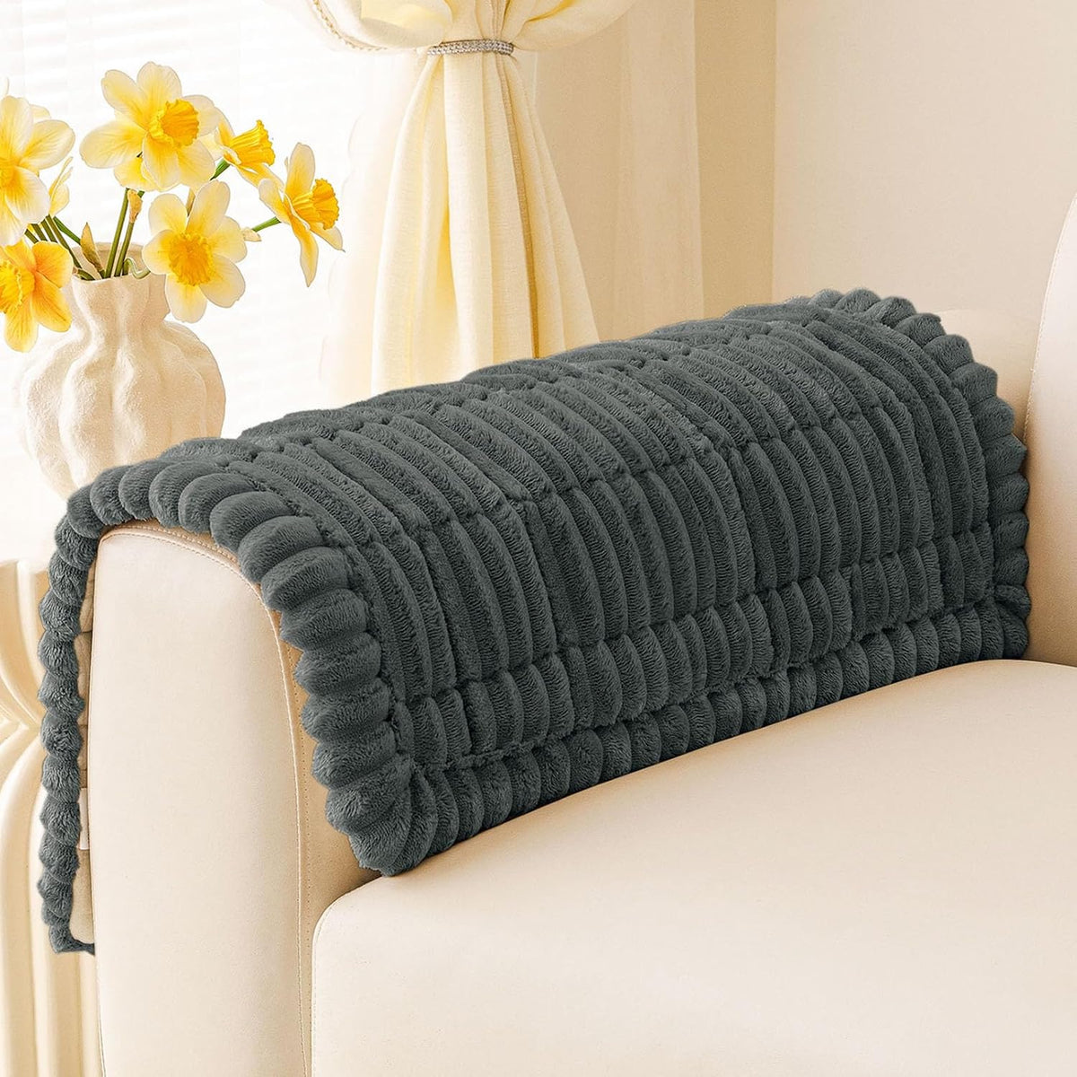 Couch Cover for Dogs, Washable Non Slip Plush Flannel Sofa Protector | Thick Flannel, Anti-Slip Backing, Pet Hair & Scratch Protection, Fits Sofa & Loveseat (27.6" x 59") - Colors A