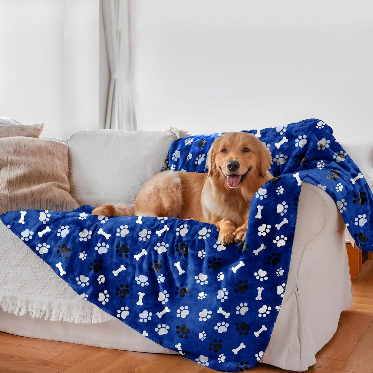 Waterproof Dog Blanket, Pattern Printing Super Soft Warm Fluffy Facecloth Sofa Car Bed Protector, Urine Proof Washable Outdoor Pet Blanket for Puppy Large Dogs & Cats(paw & Bone40*30)