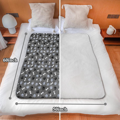 Waterproof Dog Blanket, Pattern Printing Super Soft Warm Fluffy Facecloth Sofa Car Bed Protector, Urine Proof Washable Outdoor Pet Blanket for Puppy Large Dogs & Cats(paw & Bone40*30)