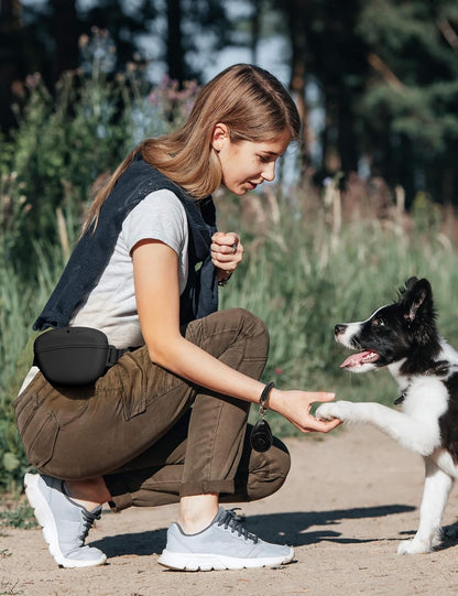 1.67 Cup Magnetic Dog Treat Pouch with Training Clicker (Black)